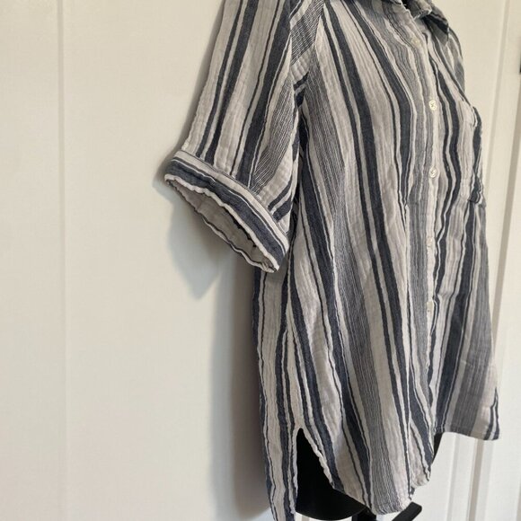 Design Lab‎ White & Grey Cotton Button Up Short Sleeve Top Size Small Medium - Picture 3 of 6